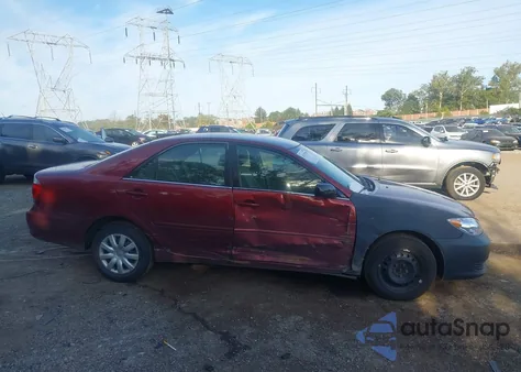 2005 Toyota Camry Le from USA, damaged, VIN 4T1BE32K55U002199